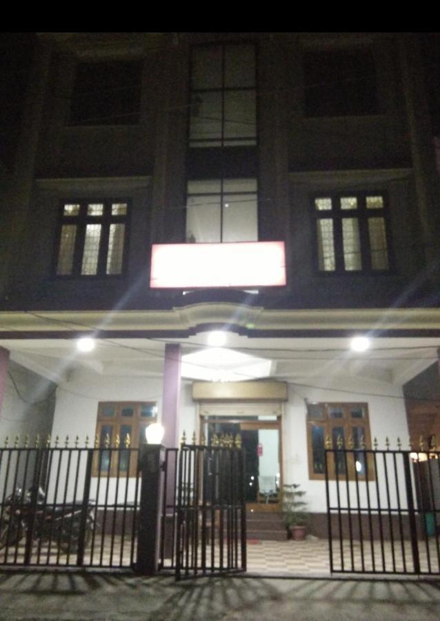 Narendra Guest House Kakarmatha Zewnętrze zdjęcie